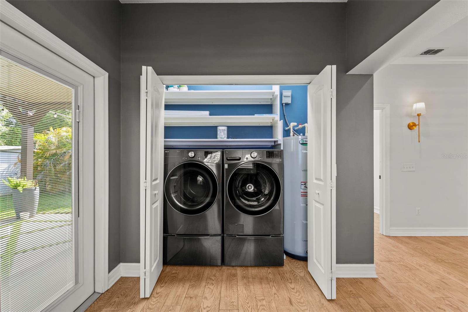 Image 19 of 46 For 967 49th Avenue N