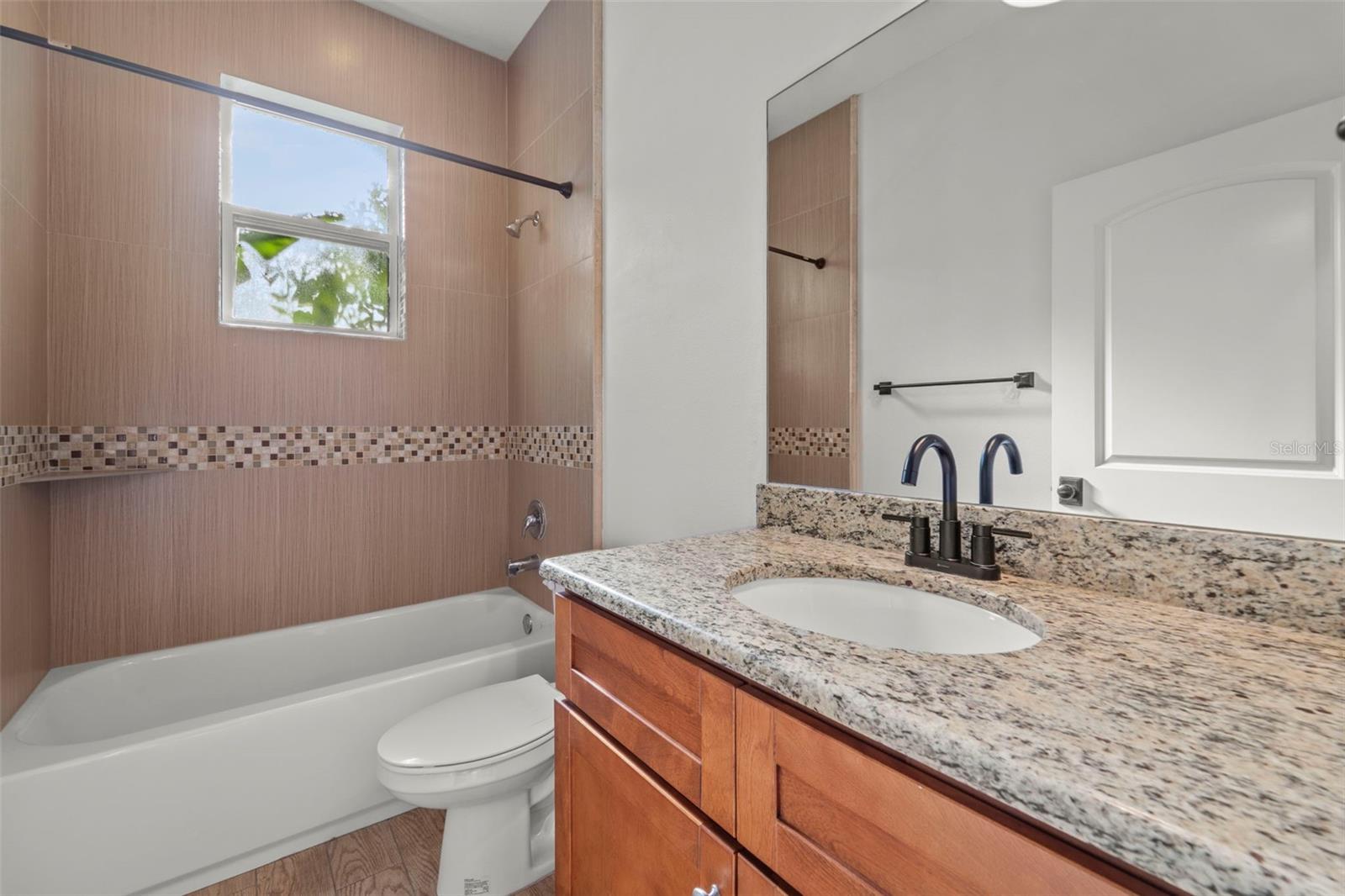 Image 32 of 46 For 967 49th Avenue N