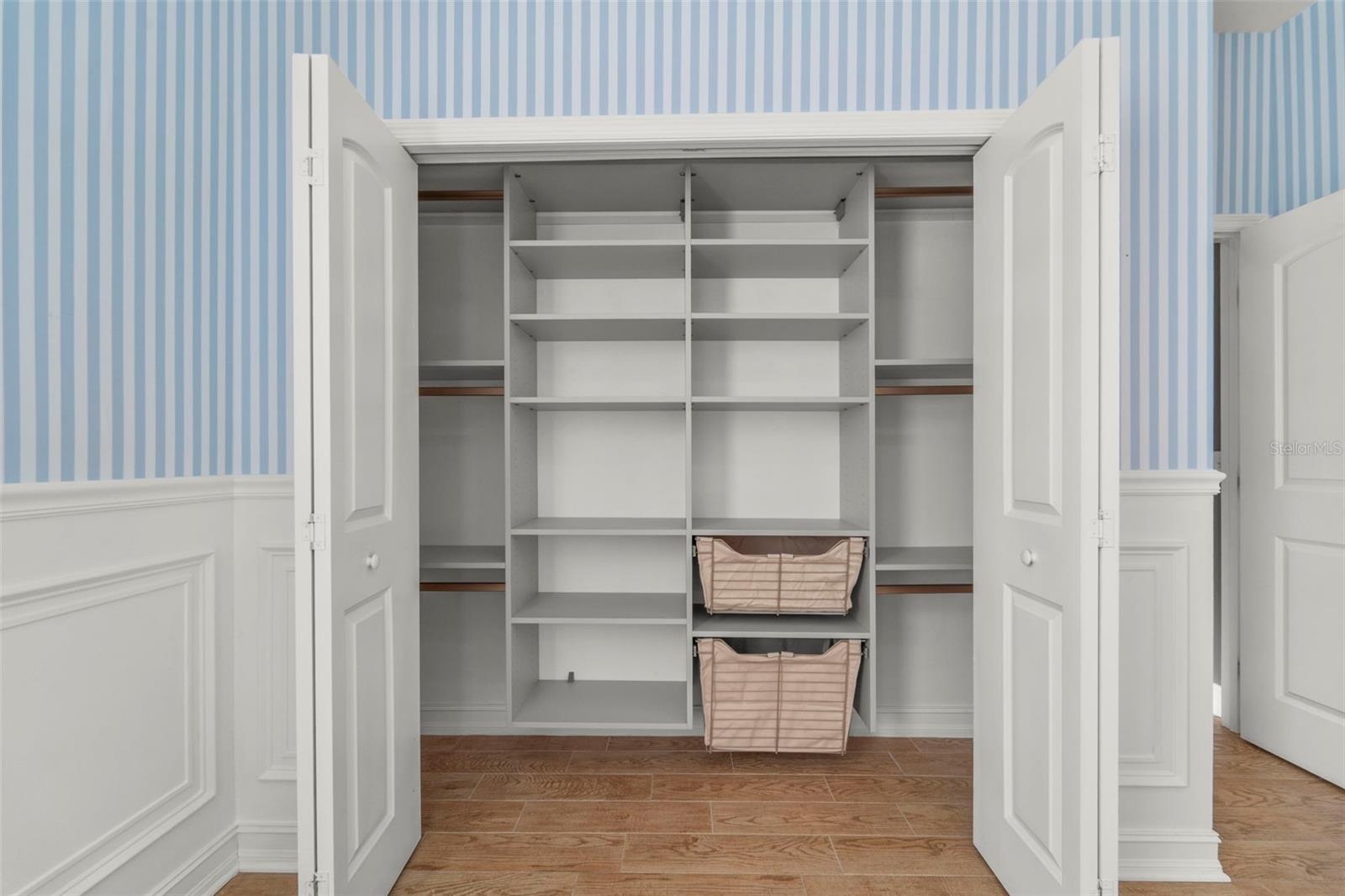 Image 35 of 46 For 967 49th Avenue N