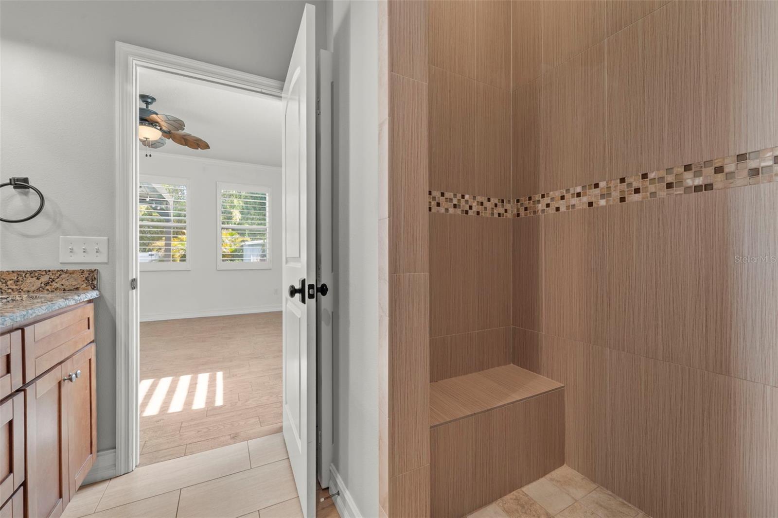 Image 38 of 46 For 967 49th Avenue N