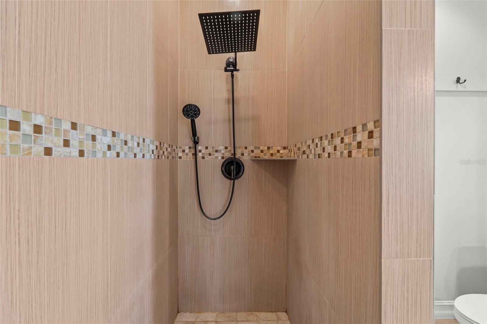 Image 39 of 46 For 967 49th Avenue N