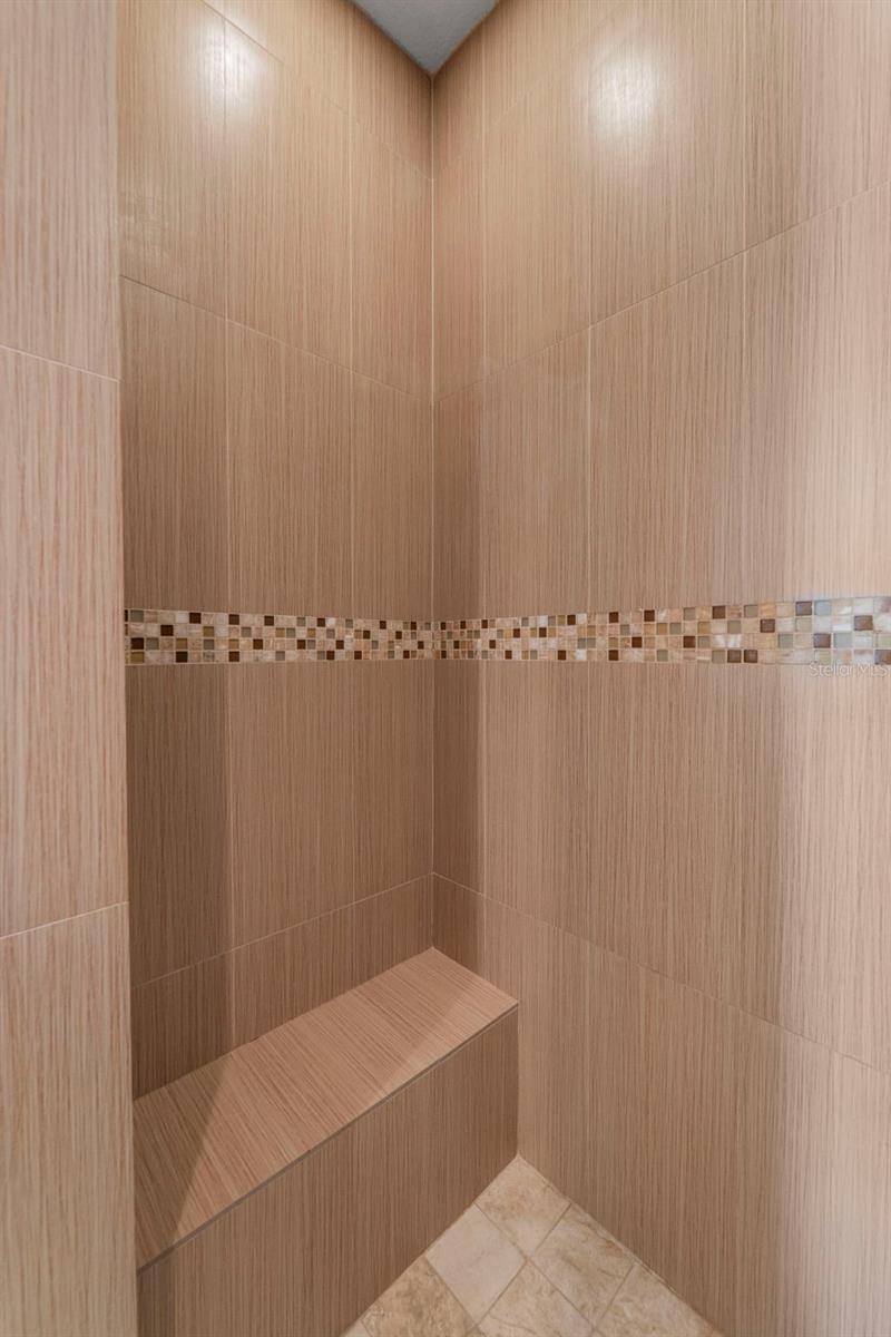 Image 40 of 46 For 967 49th Avenue N