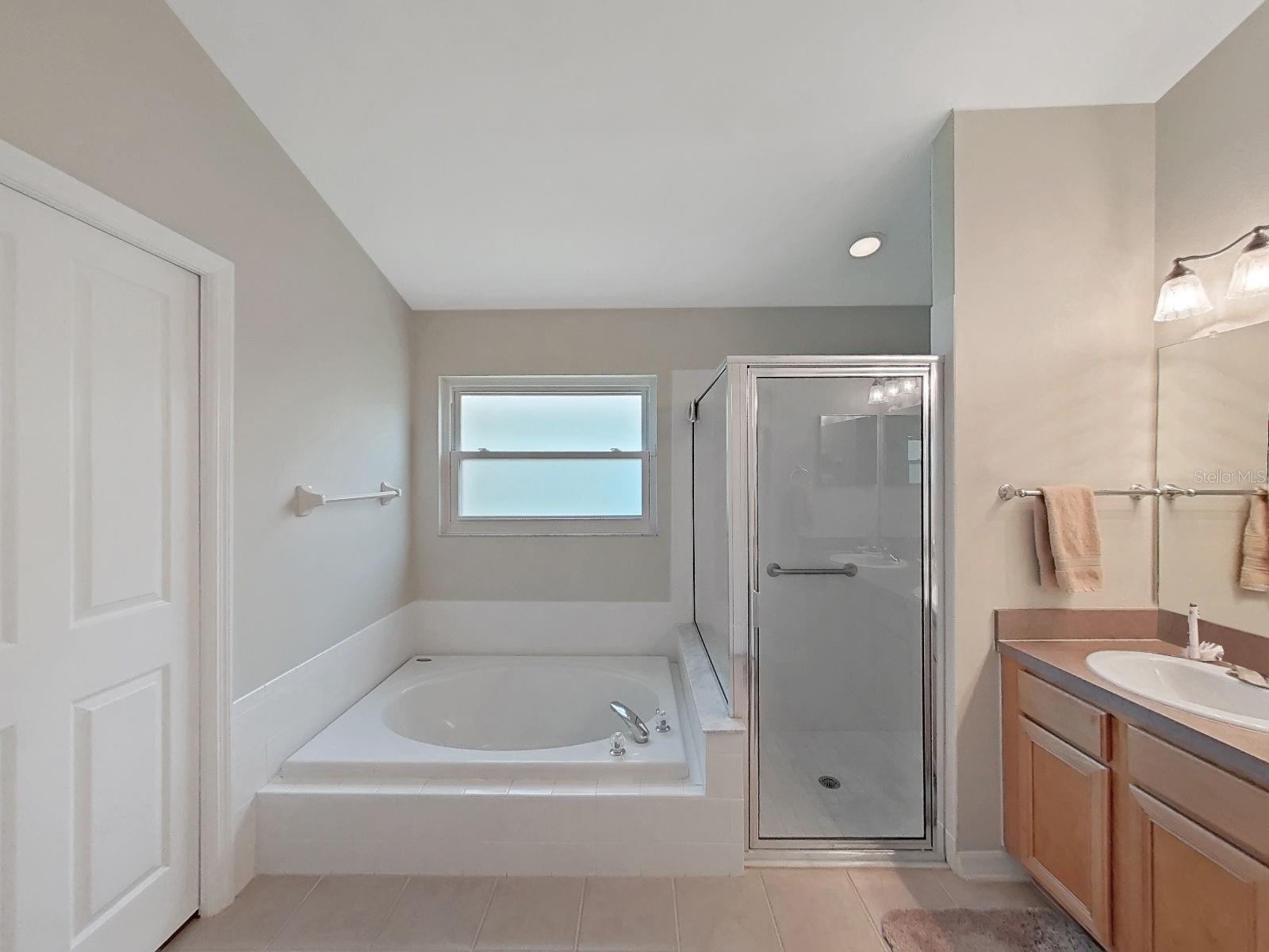 Image 28 of 47 For 30612 Nickerson Loop