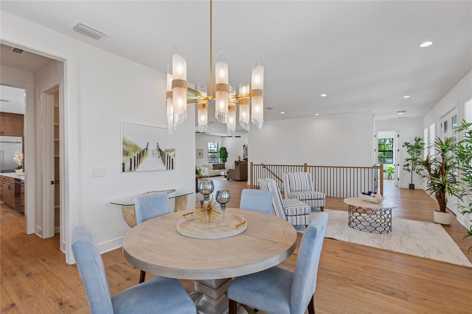 Image 12 of 68 For 220 Ninetieth Avenue Ne