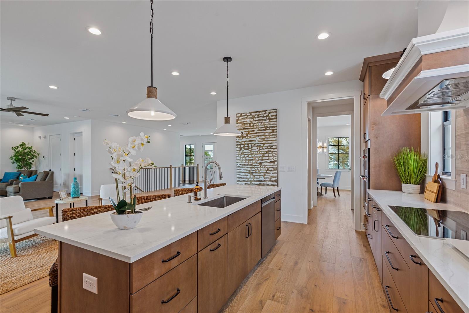 Image 19 of 68 For 220 Ninetieth Avenue Ne