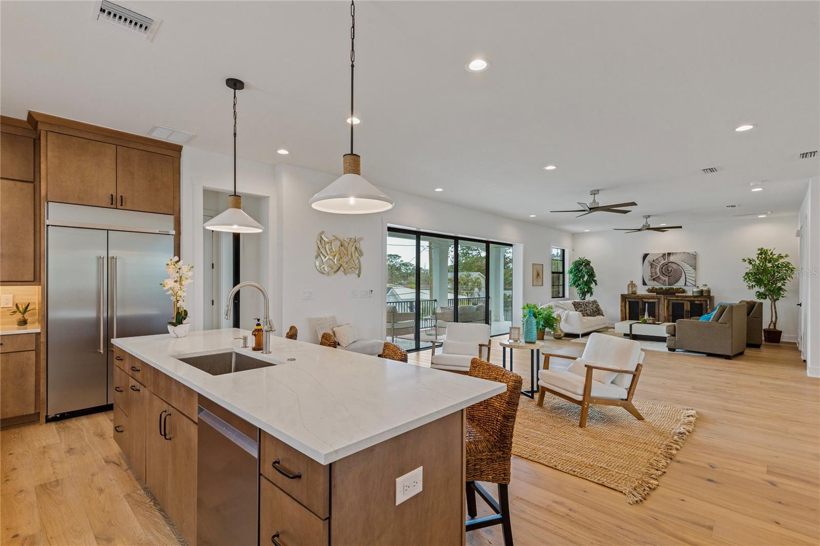 Image 20 of 68 For 220 Ninetieth Avenue Ne