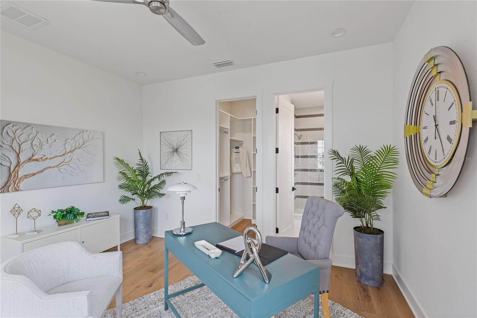 Image 33 of 68 For 220 Ninetieth Avenue Ne