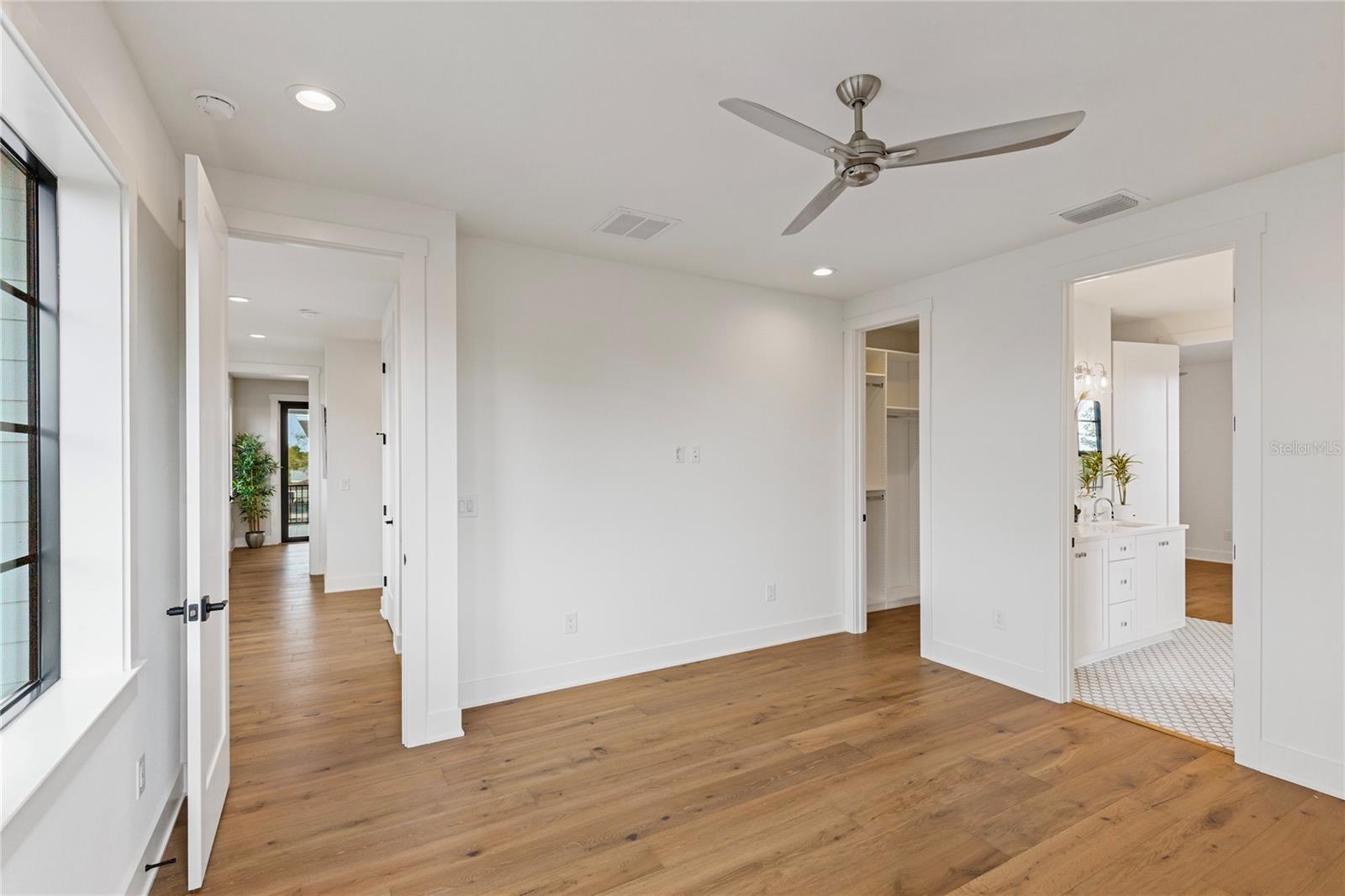 Image 53 of 68 For 220 Ninetieth Avenue Ne