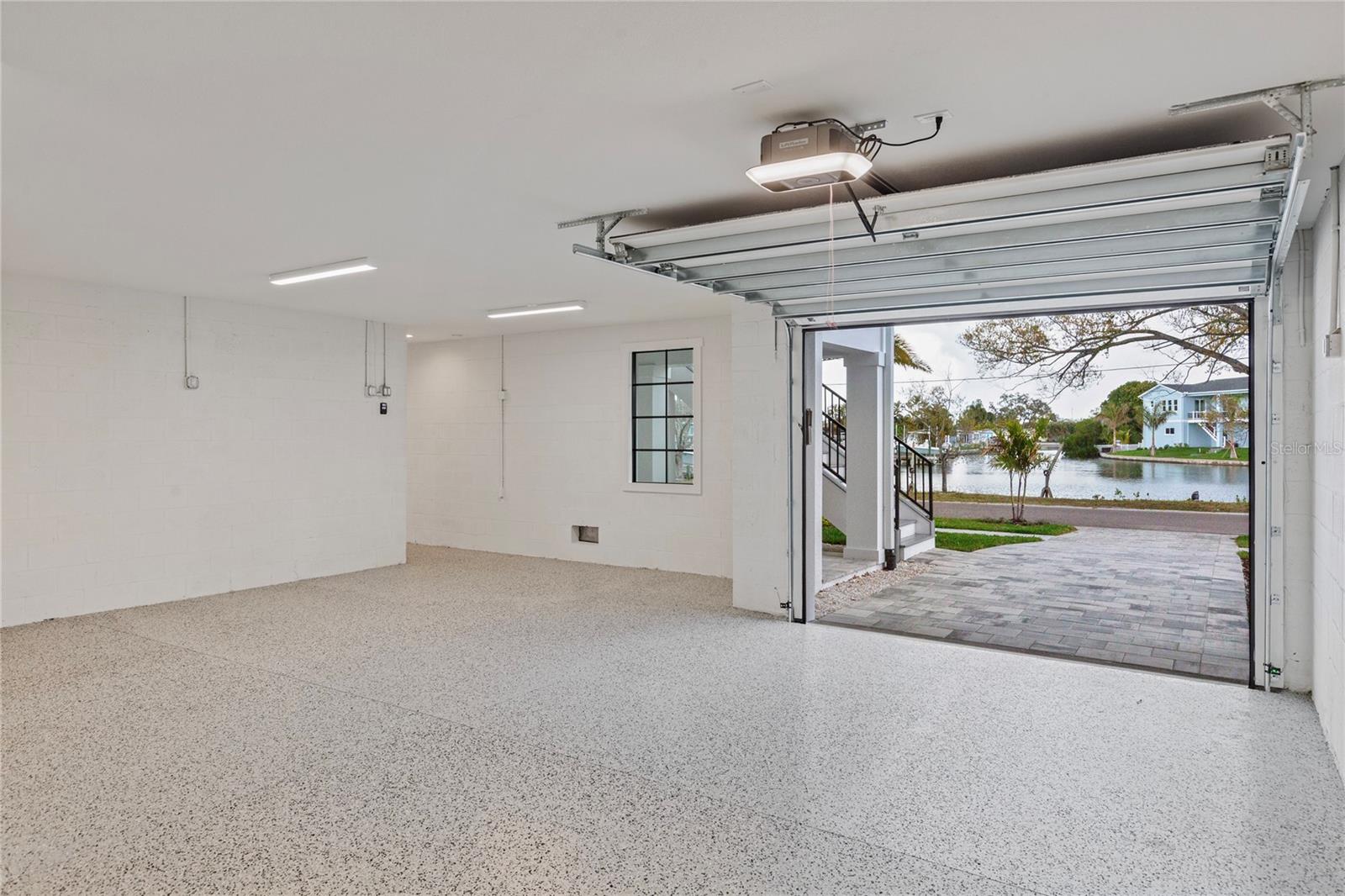 Image 67 of 68 For 220 Ninetieth Avenue Ne