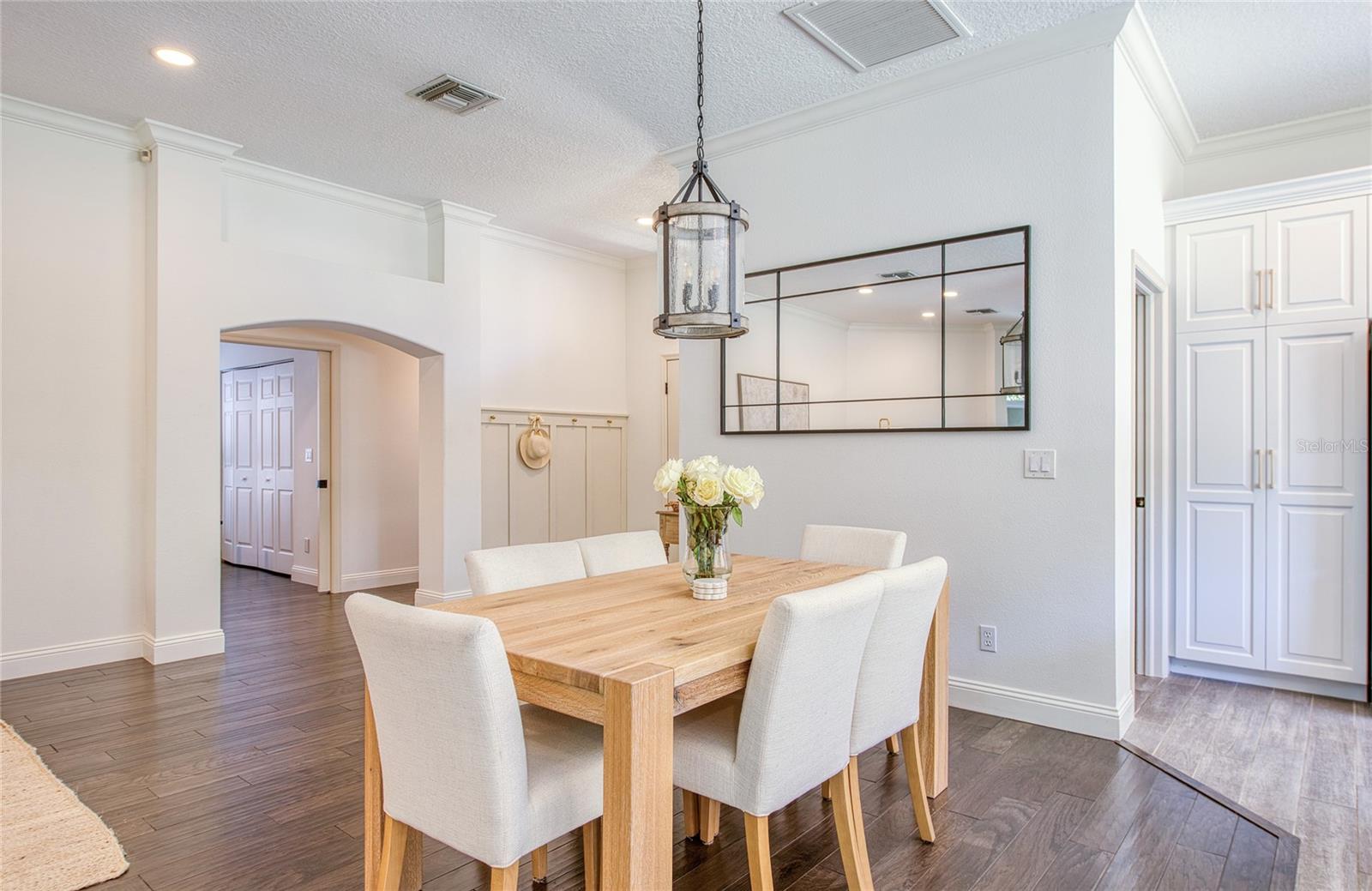 Image 16 of 61 For 2182 Trevor Road