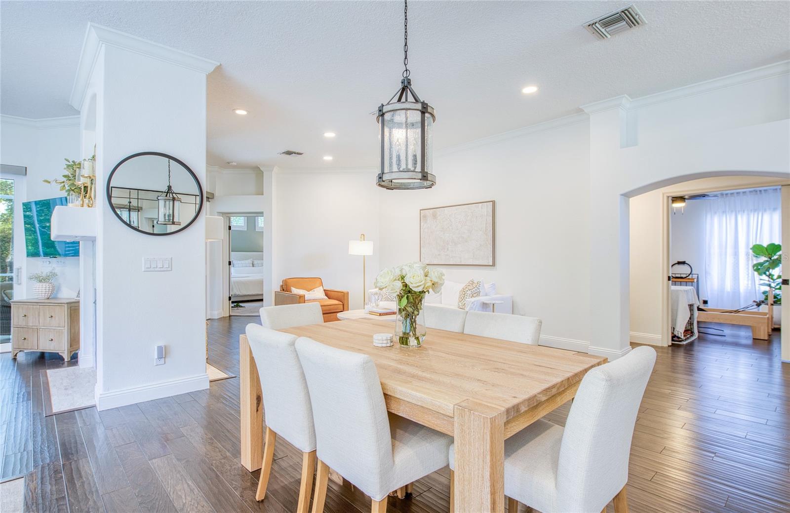 Image 21 of 61 For 2182 Trevor Road