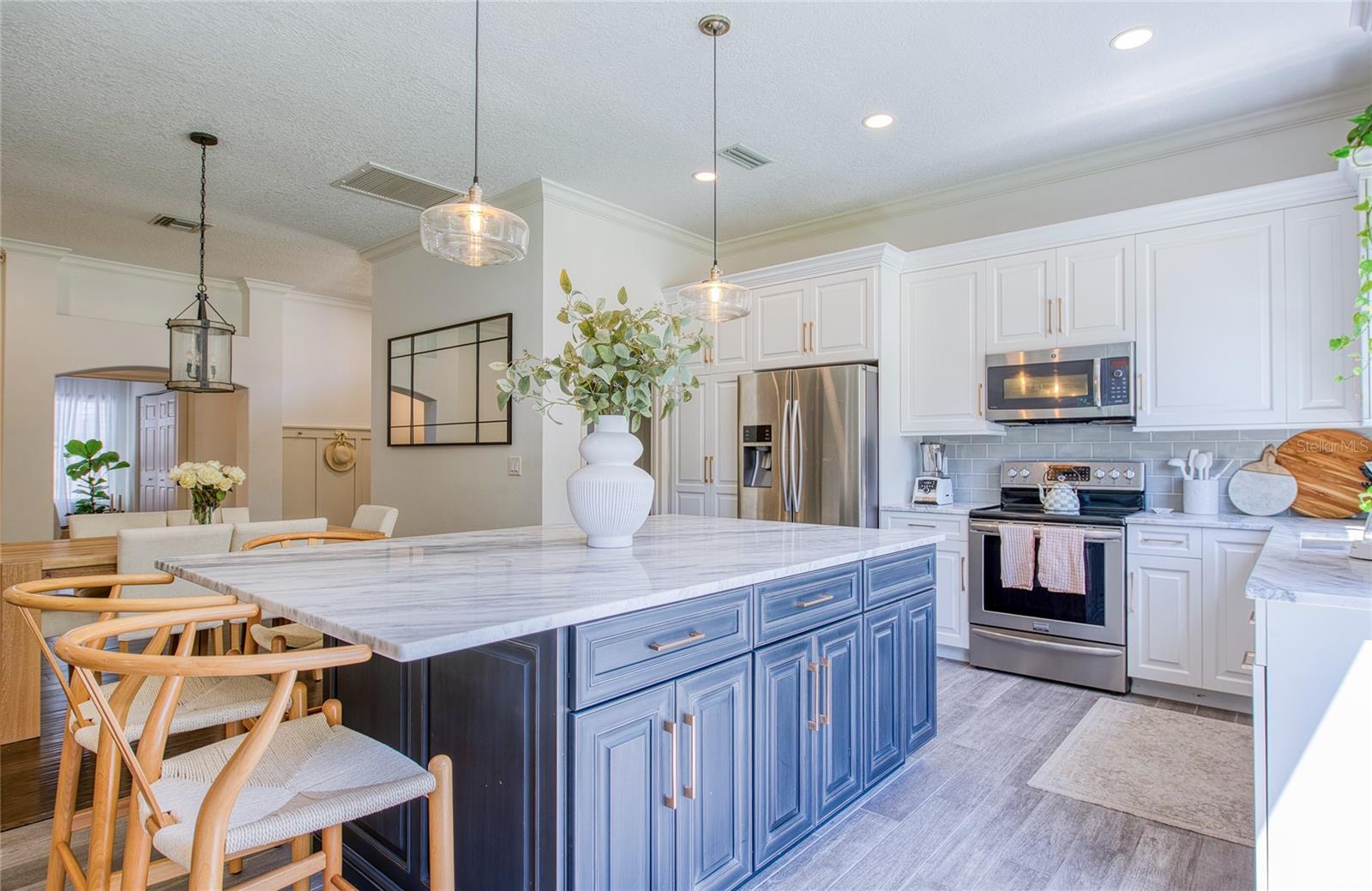 Image 22 of 61 For 2182 Trevor Road