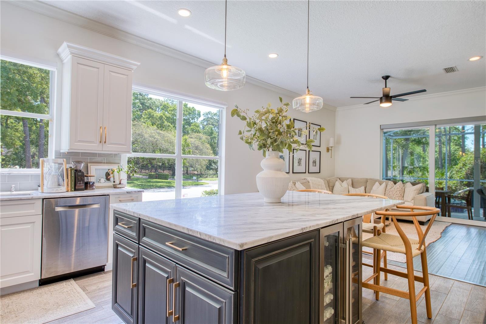 Image 23 of 61 For 2182 Trevor Road