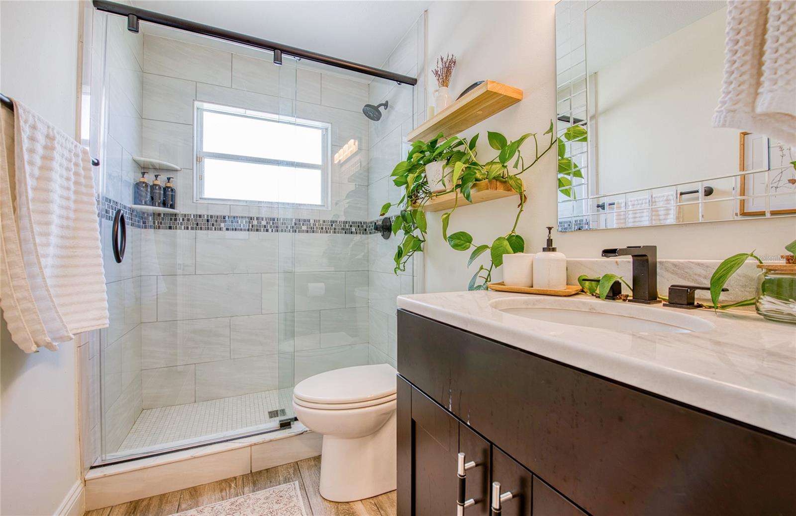 Image 41 of 61 For 2182 Trevor Road