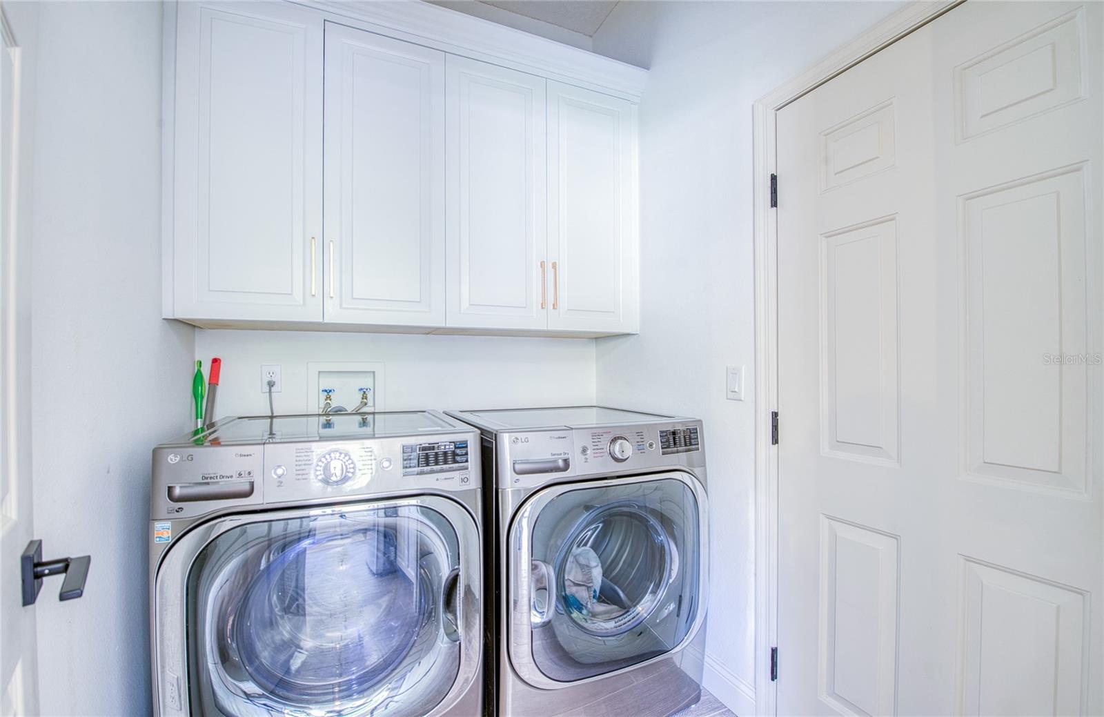 Image 43 of 61 For 2182 Trevor Road