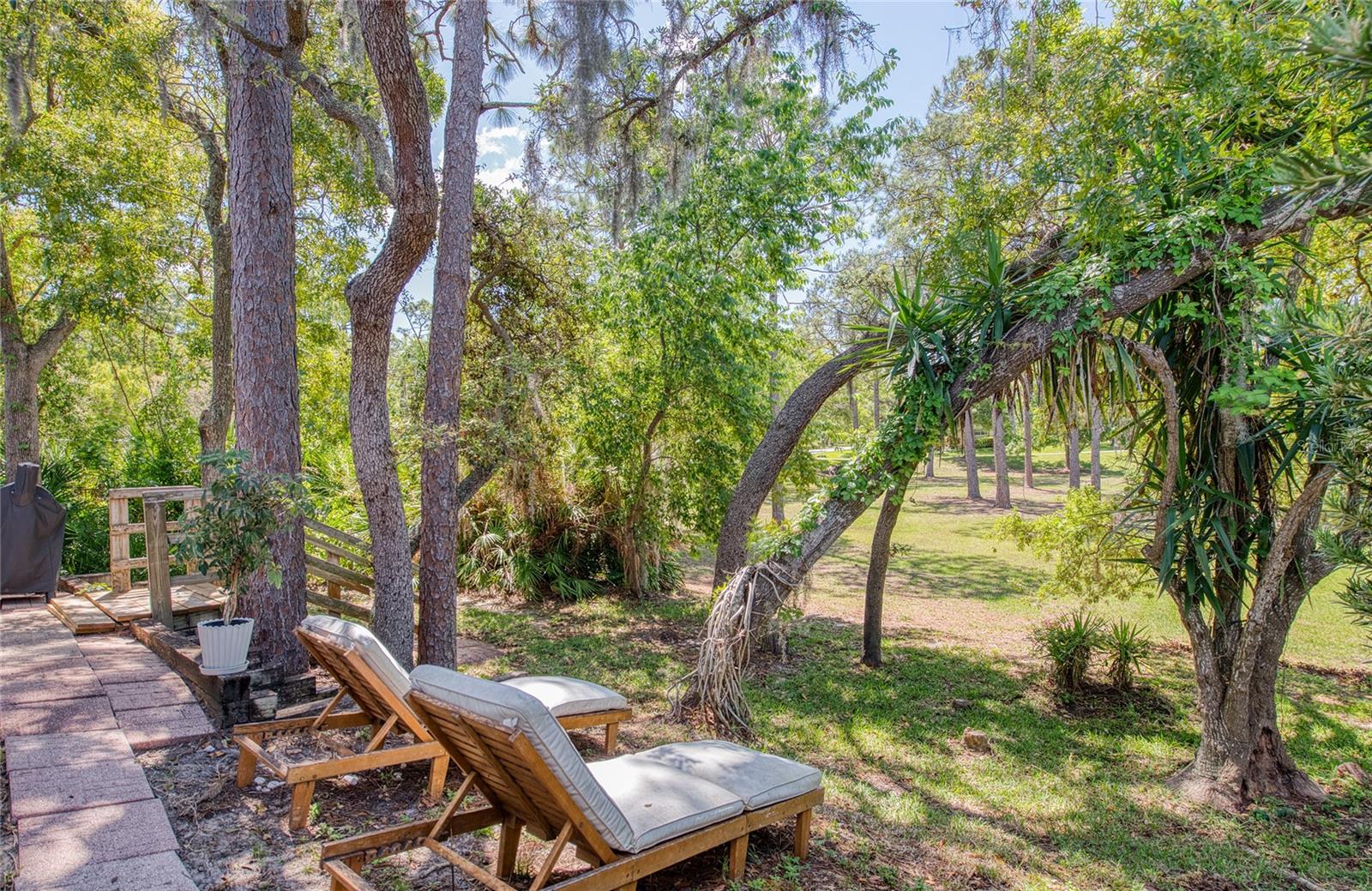 Image 50 of 61 For 2182 Trevor Road