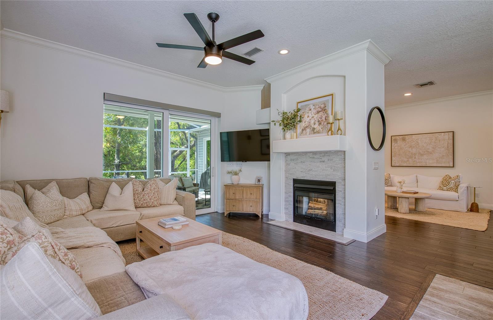 Image 9 of 61 For 2182 Trevor Road