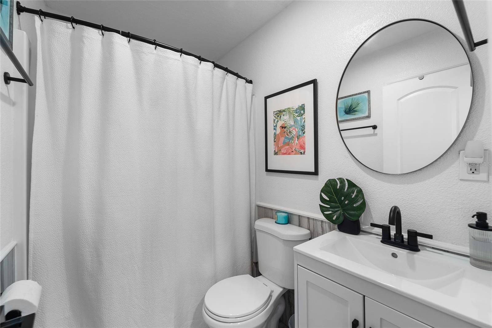 Image 11 of 22 For 1502 Meadowbrook Avenue