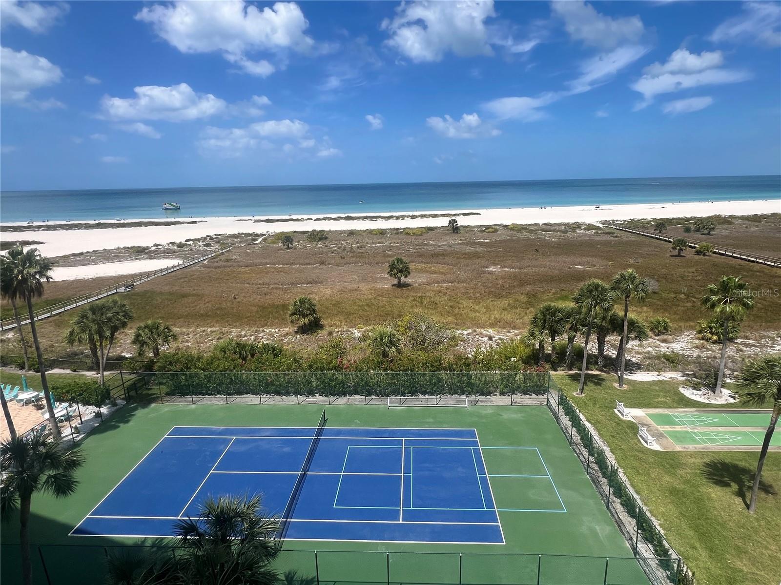 Image 10 of 32 For 1250 Gulf Boulevard 708