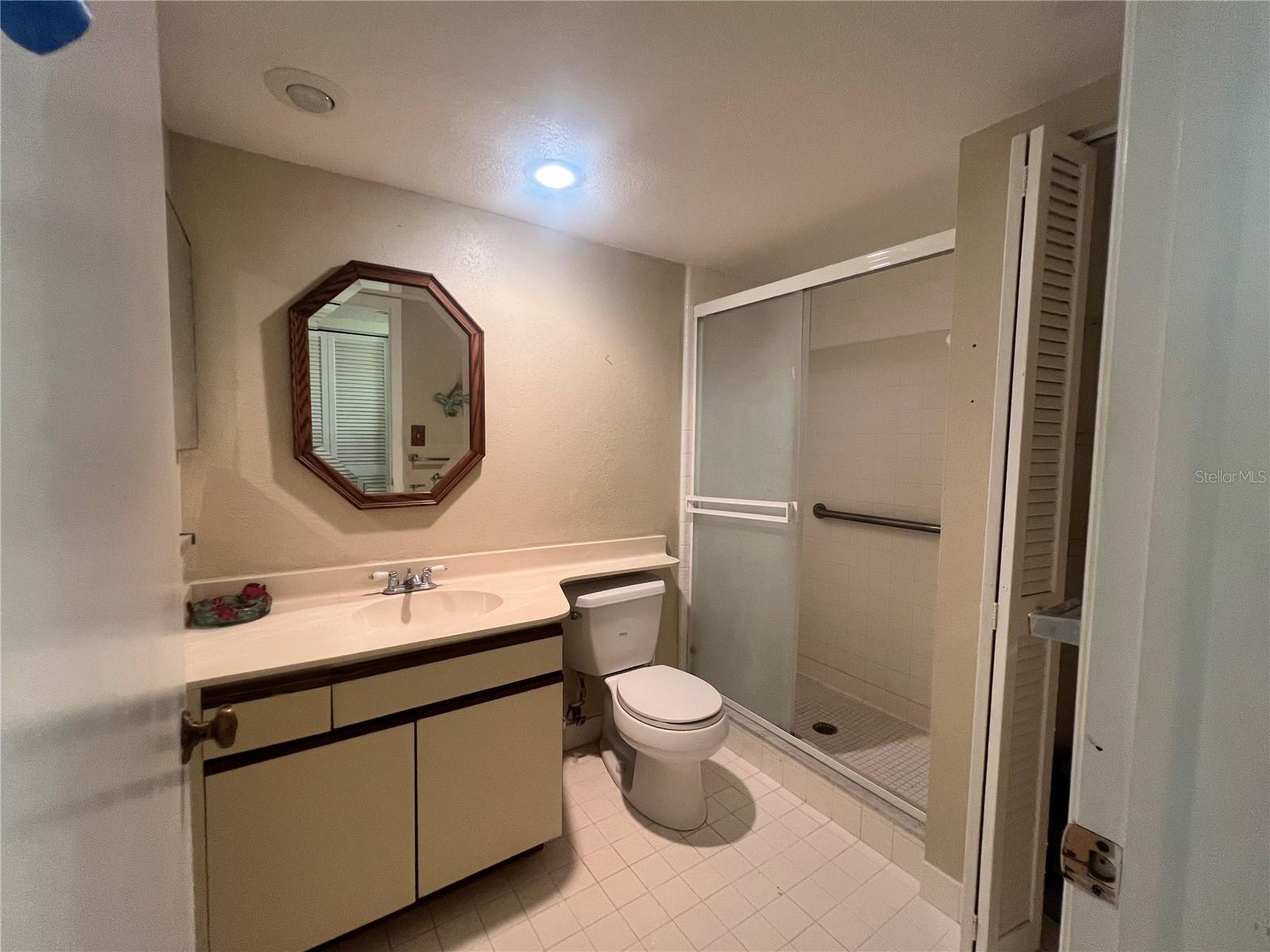 Image 22 of 32 For 1250 Gulf Boulevard 708