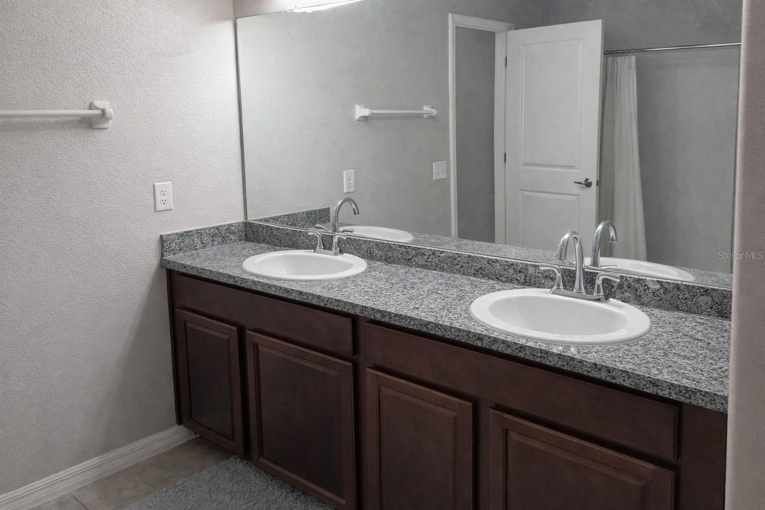 Image 13 of 16 For 6629 Wagon Trail Street