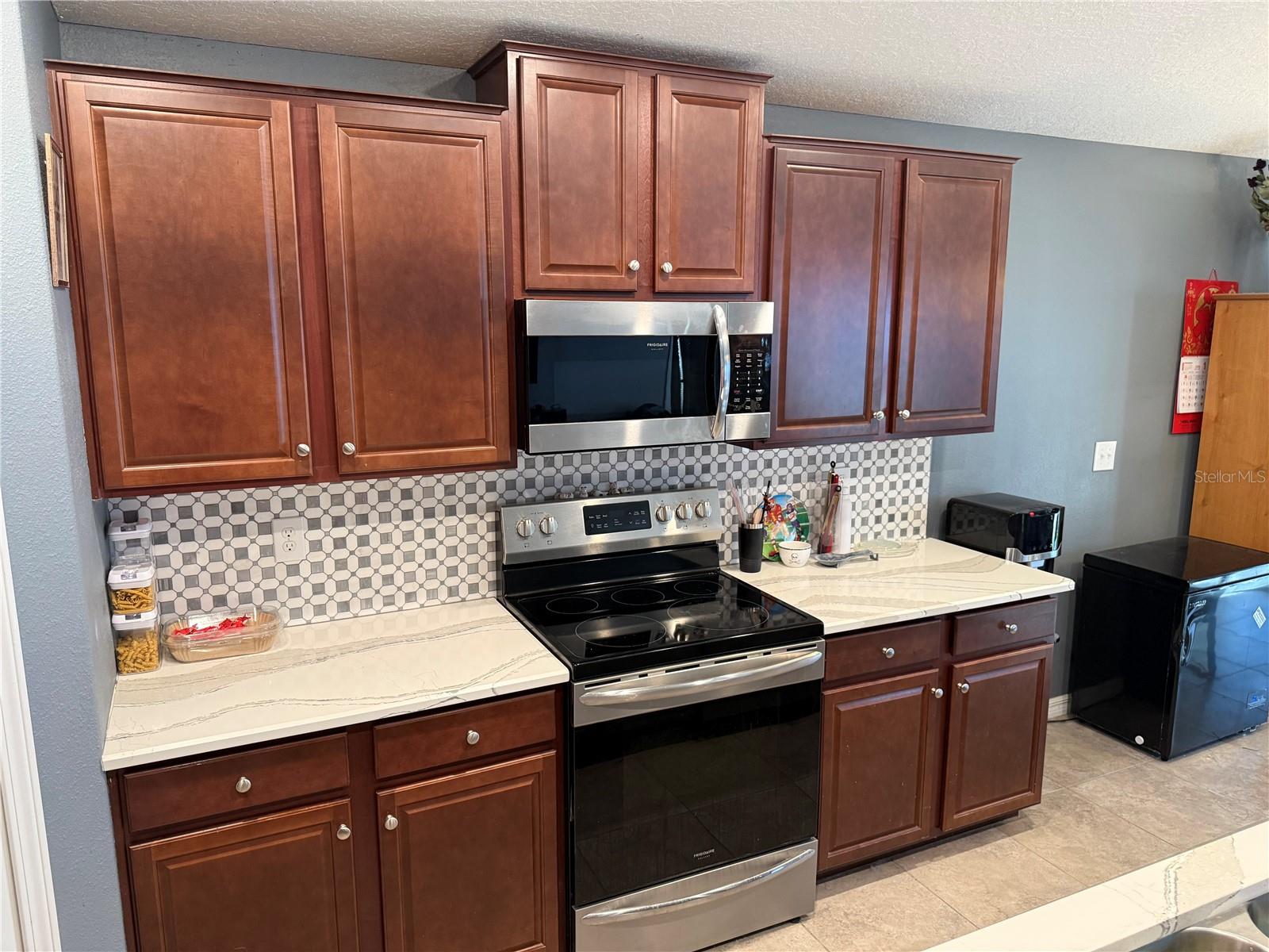 Image 4 of 16 For 6629 Wagon Trail Street