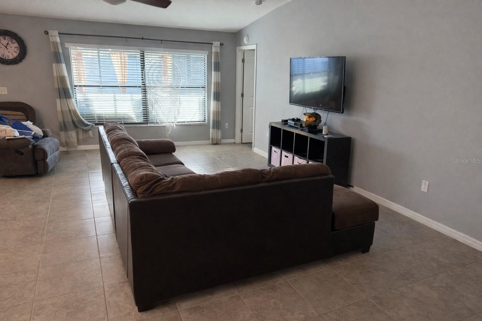 Image 9 of 16 For 6629 Wagon Trail Street