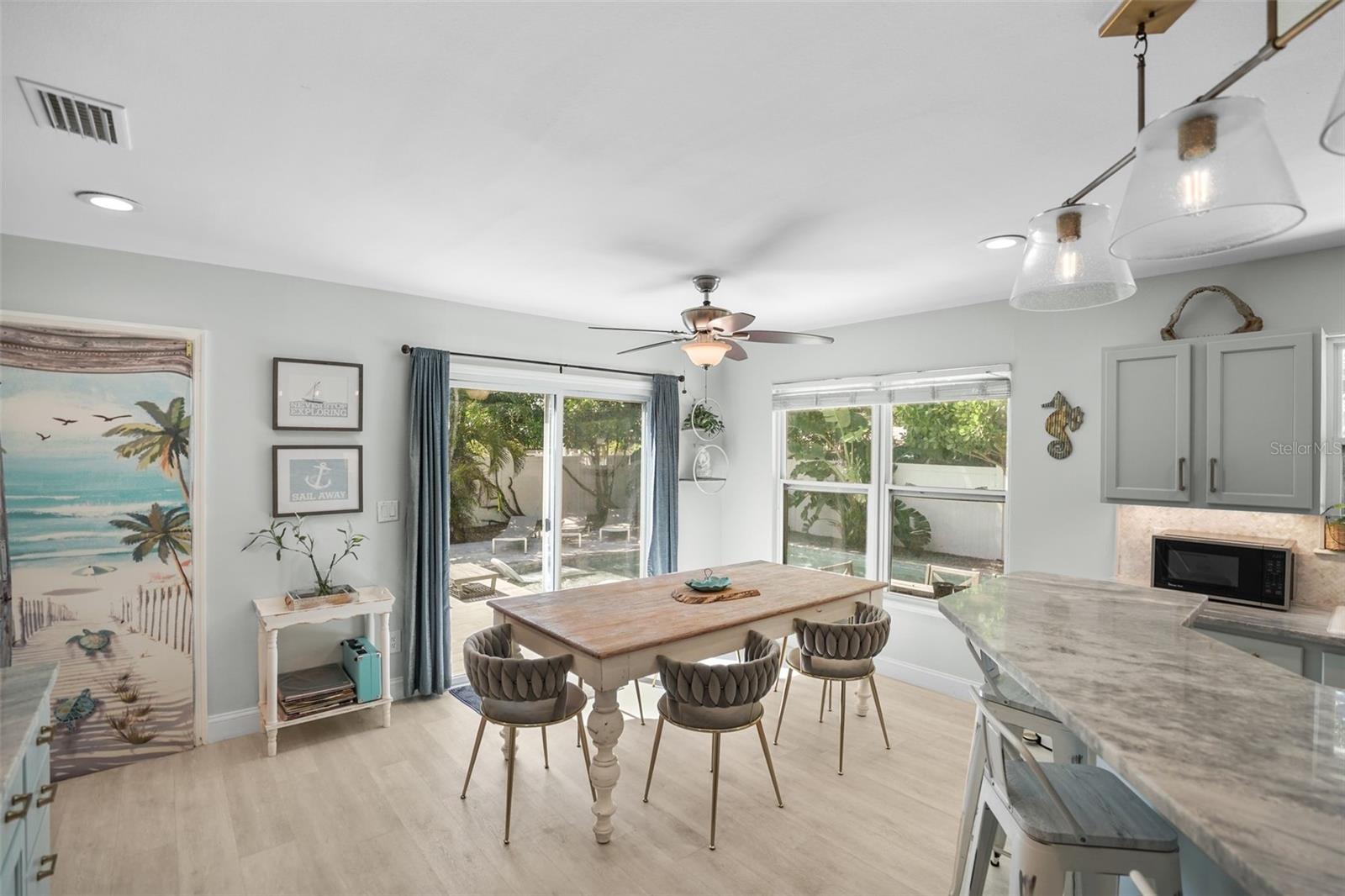 Image 19 of 57 For 4800 16th Street N