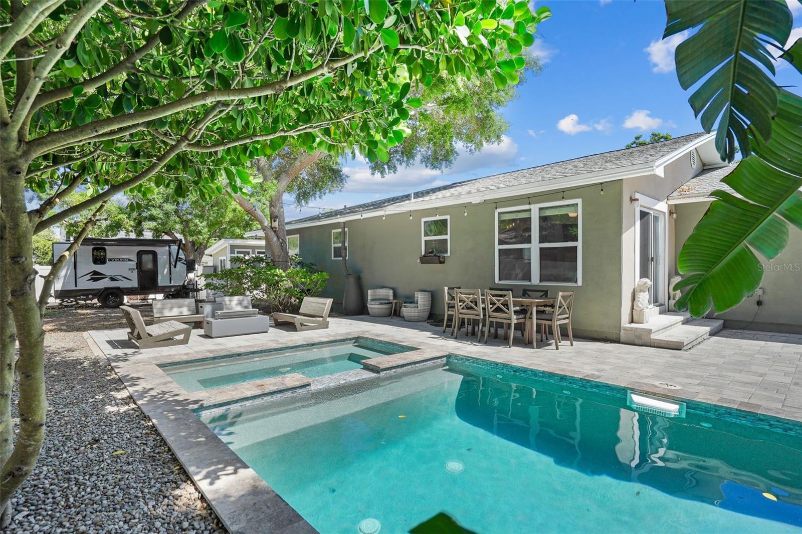 Image 40 of 57 For 4800 16th Street N