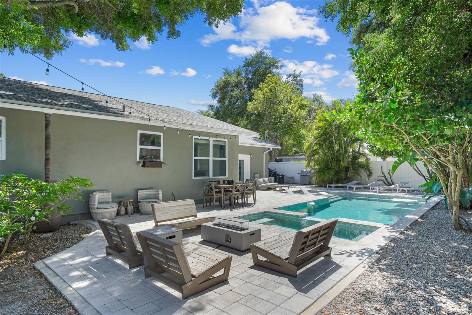 Image 47 of 57 For 4800 16th Street N