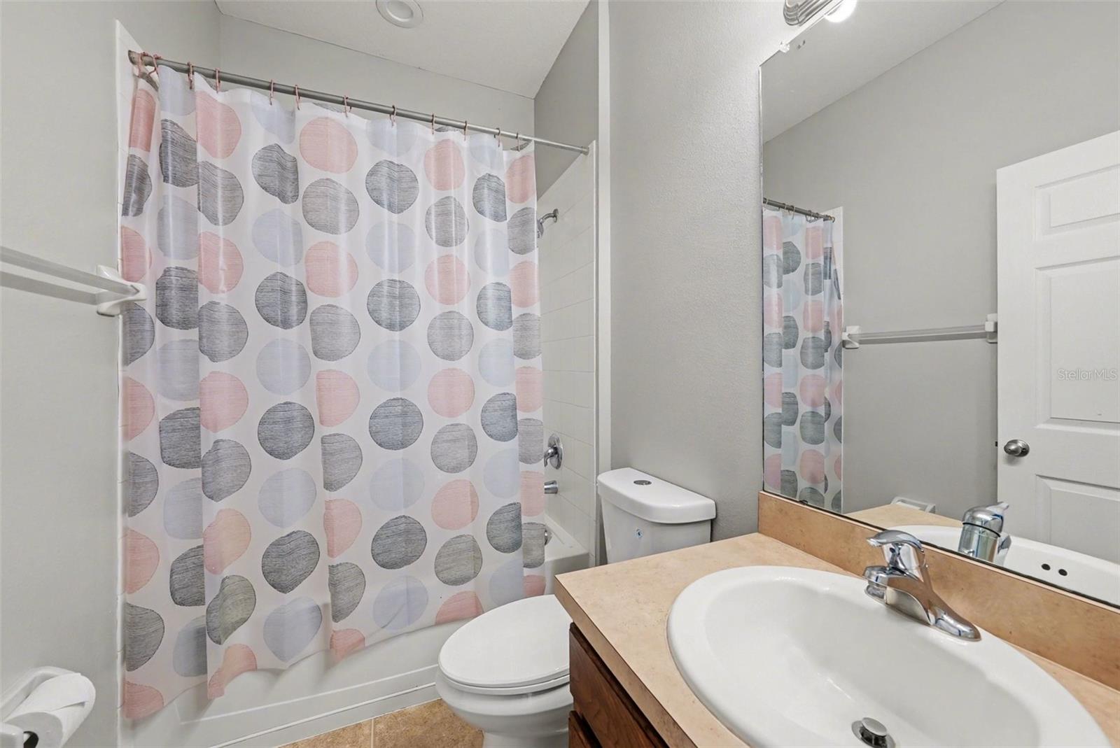 Image 20 of 30 For 636 Tanana Fall Drive