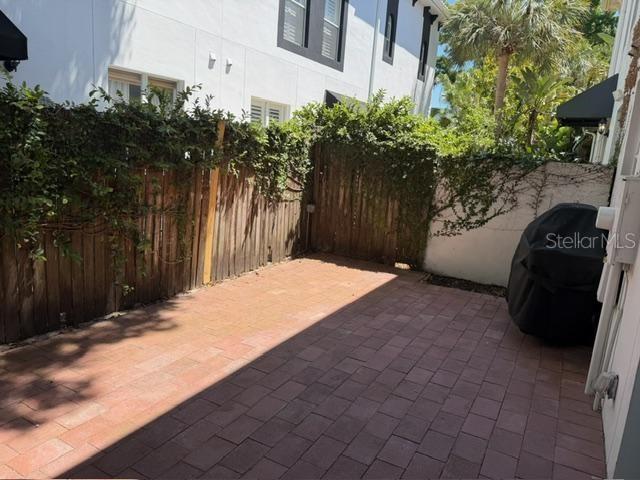 Image 17 of 18 For 409 Westland Avenue 3