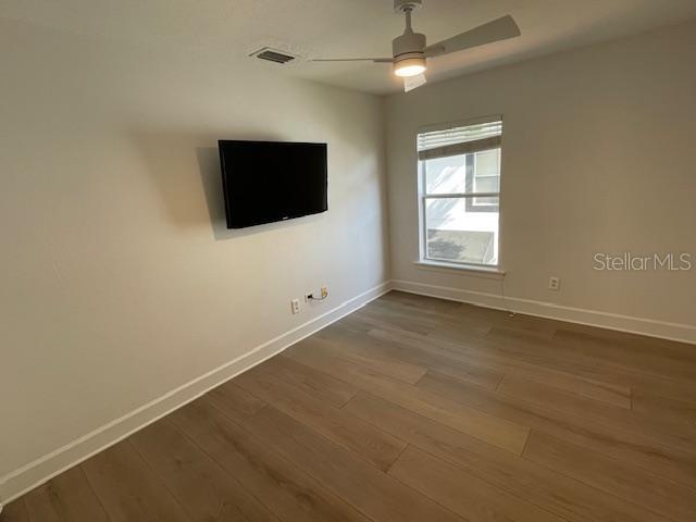 Image 9 of 18 For 409 Westland Avenue 3