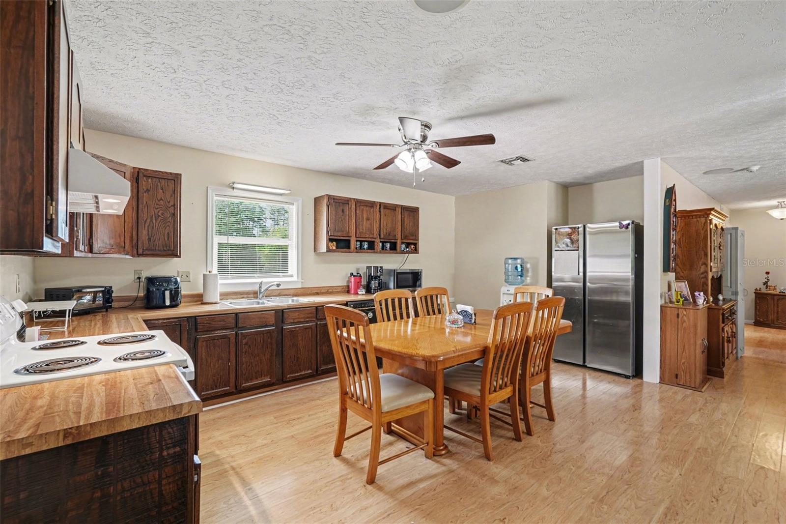 Image 10 of 29 For 4341 Alison Street