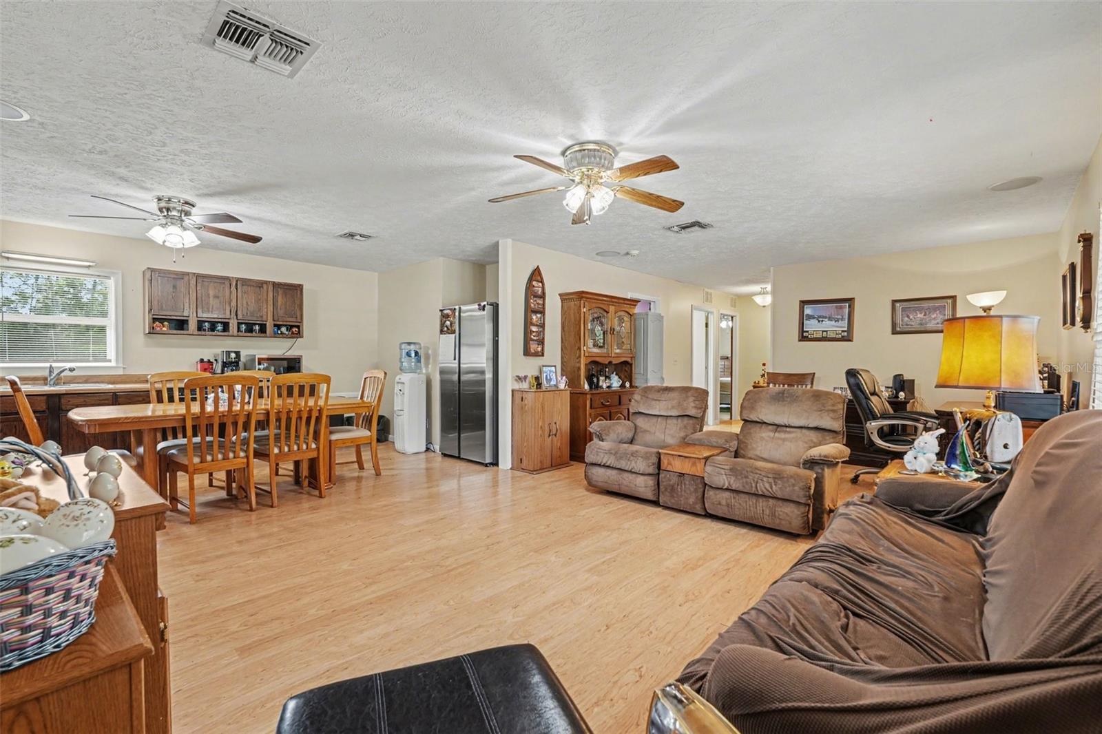 Image 7 of 29 For 4341 Alison Street