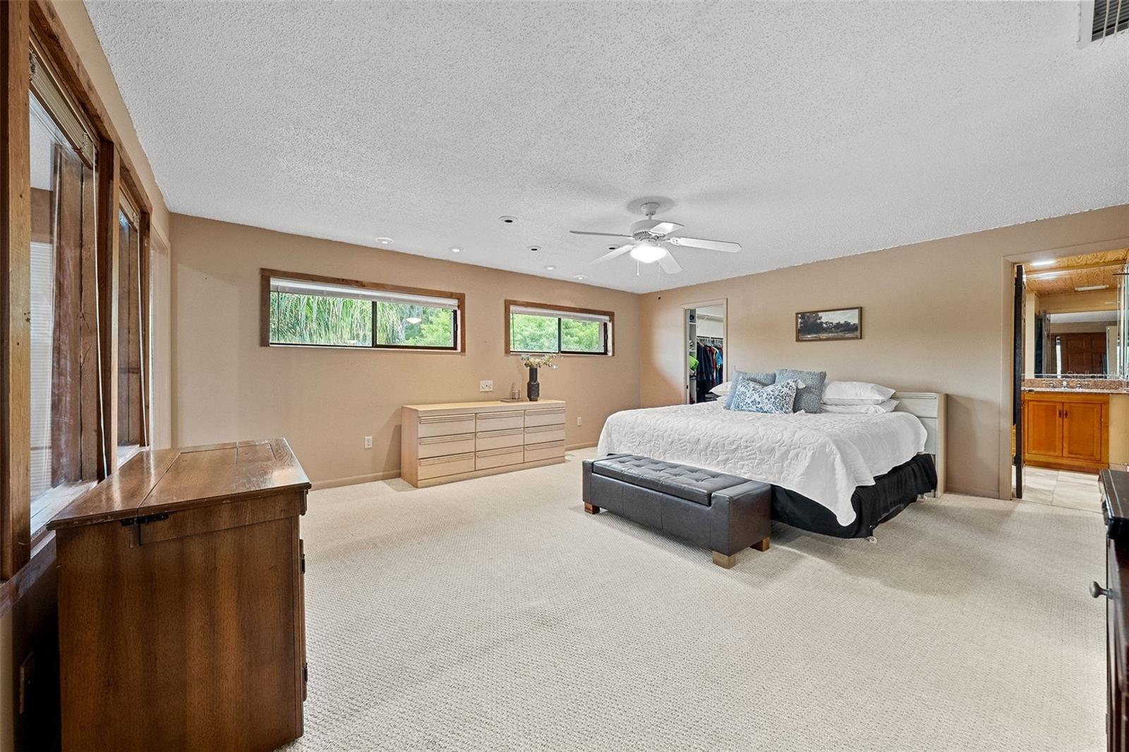 Image 15 of 56 For 17301 Estes Road