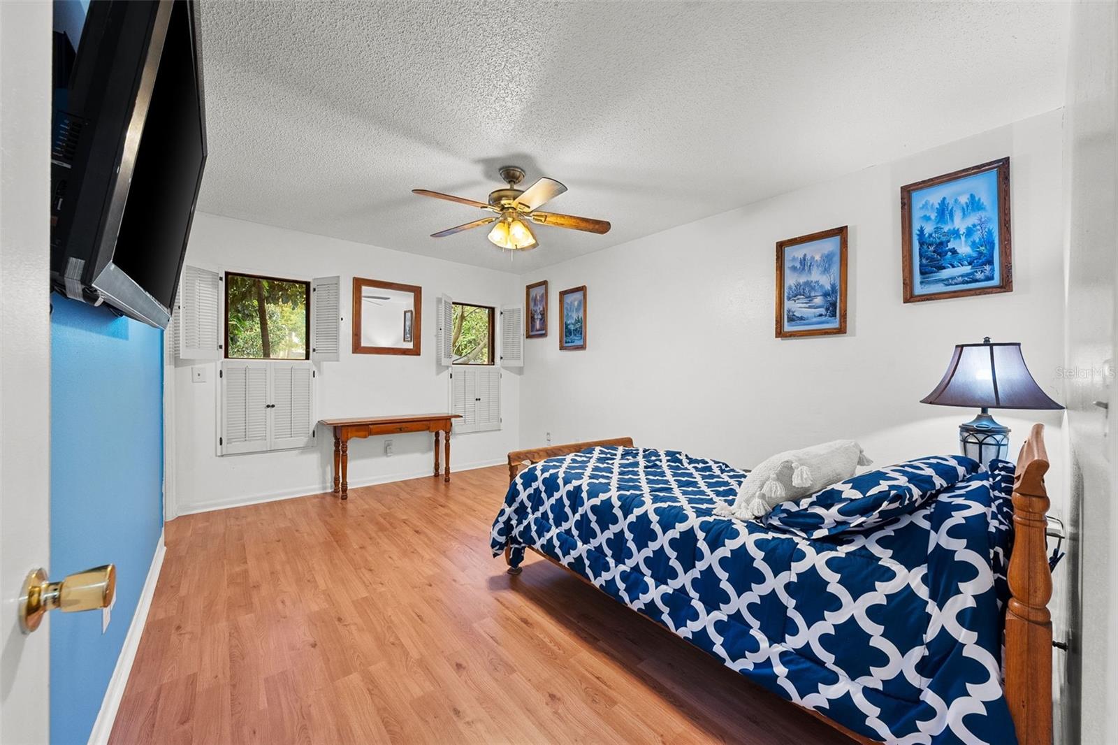 Image 18 of 56 For 17301 Estes Road