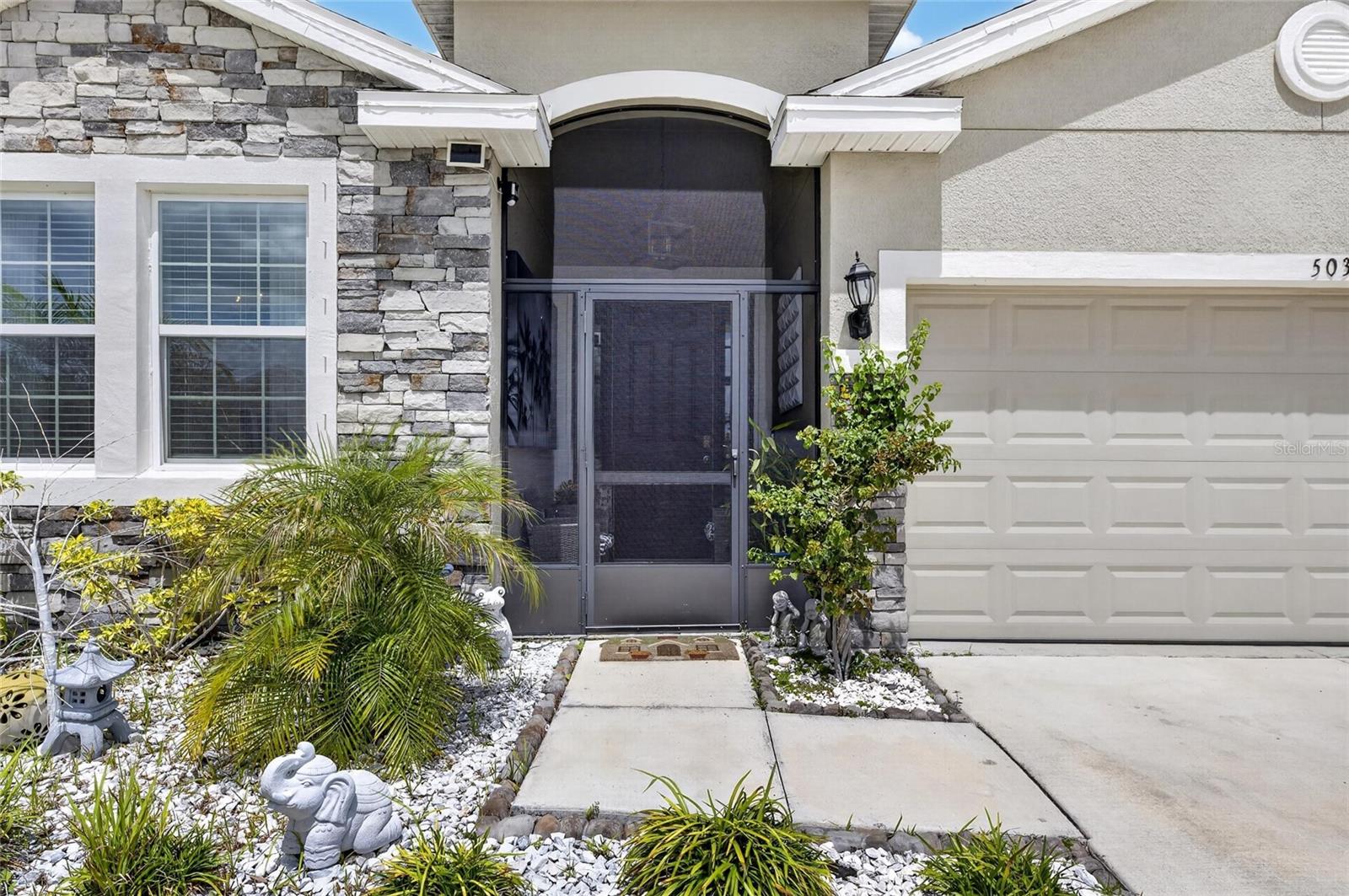 Image 4 of 56 For 5030 Jagged Cloud Drive