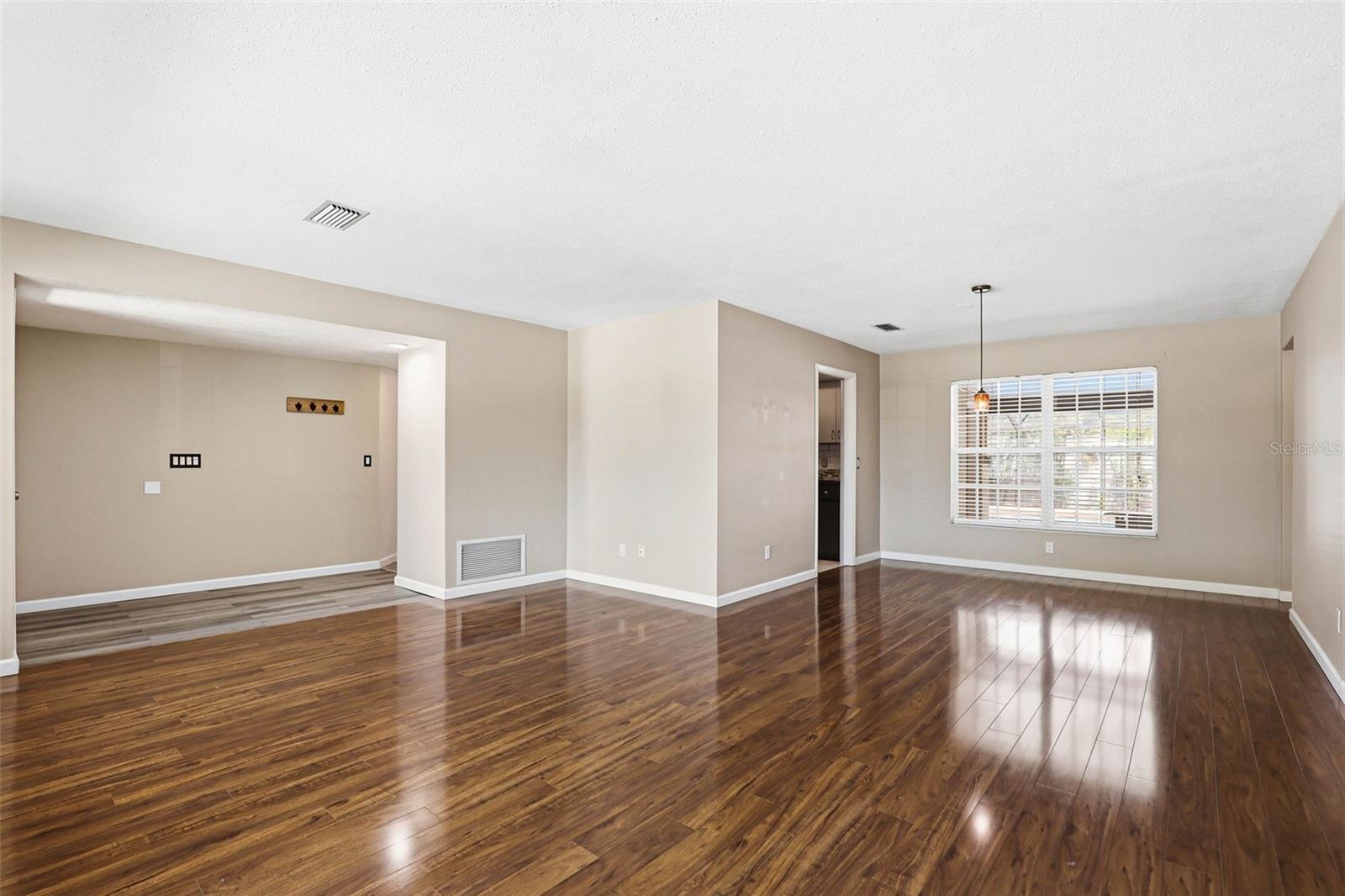 Image 11 of 56 For 14649 Bay Drive