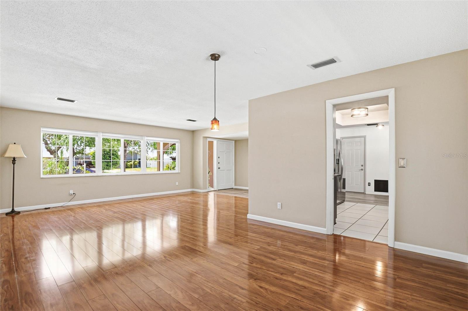 Image 12 of 56 For 14649 Bay Drive