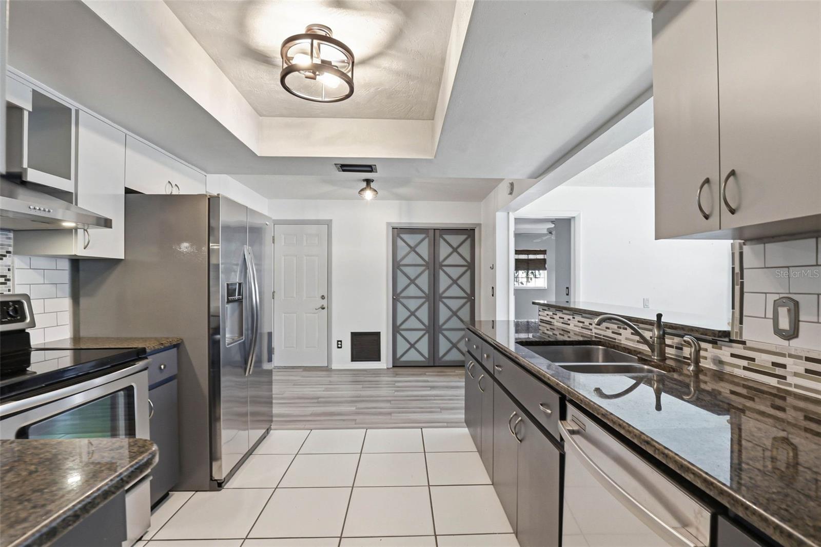 Image 13 of 56 For 14649 Bay Drive