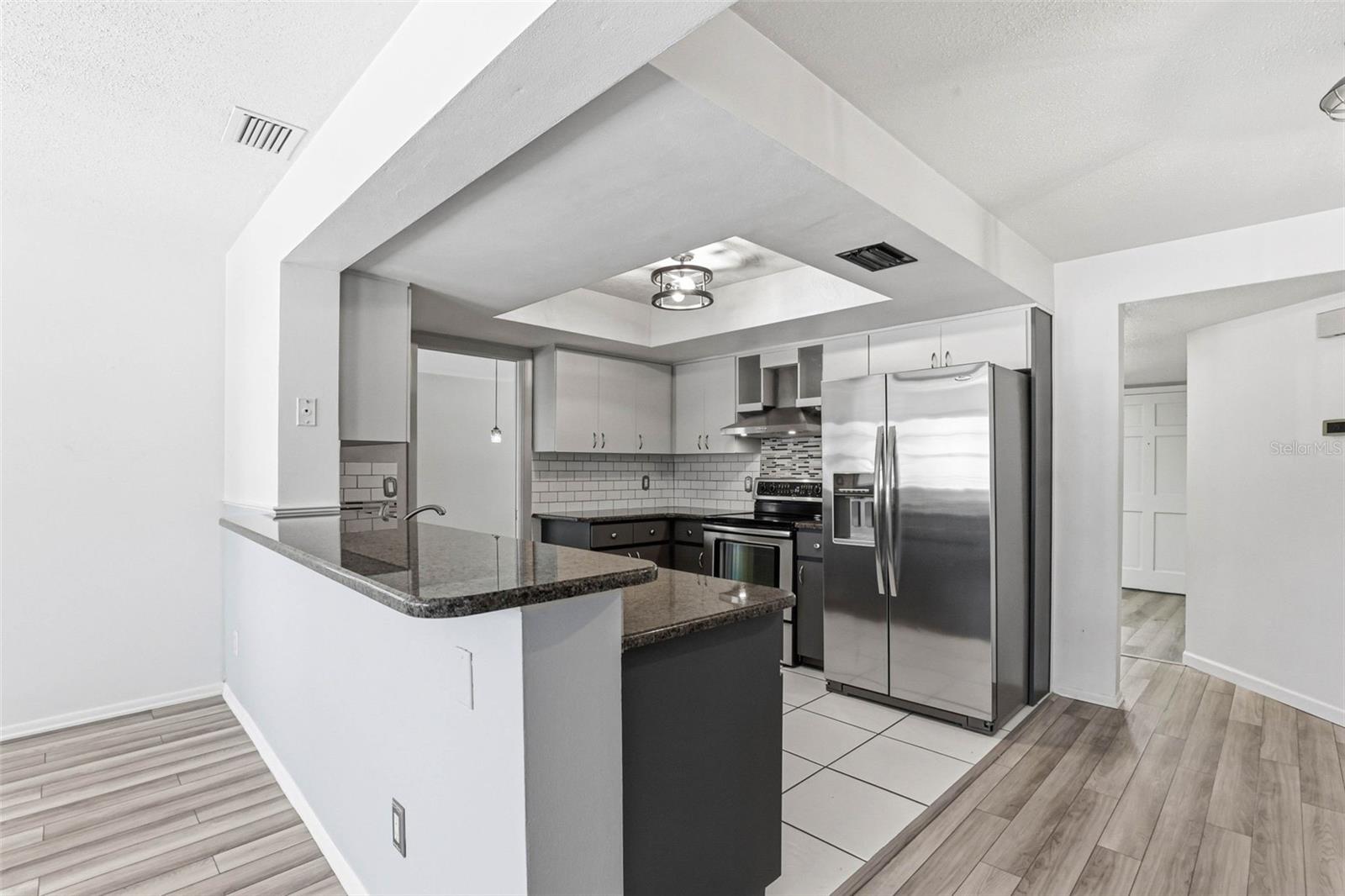 Image 17 of 56 For 14649 Bay Drive