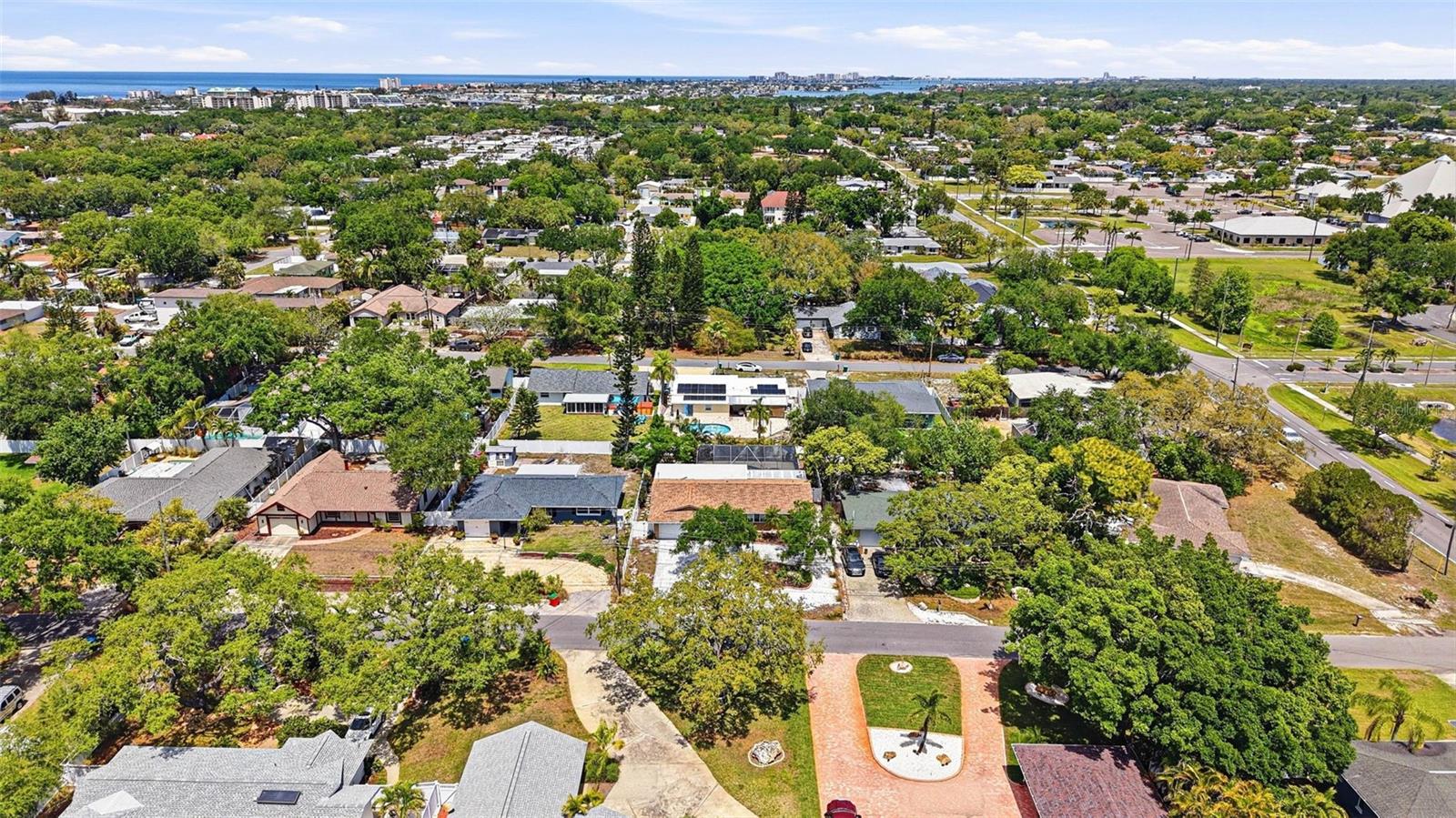 Image 51 of 56 For 14649 Bay Drive