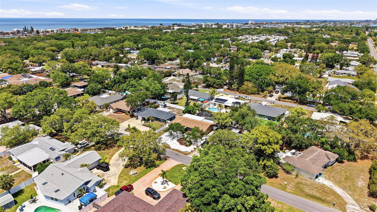 Image 52 of 56 For 14649 Bay Drive