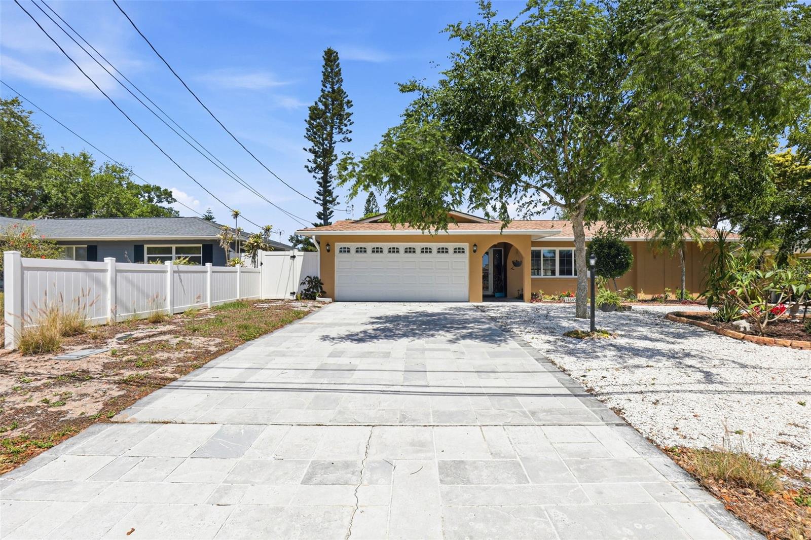 Image 54 of 56 For 14649 Bay Drive