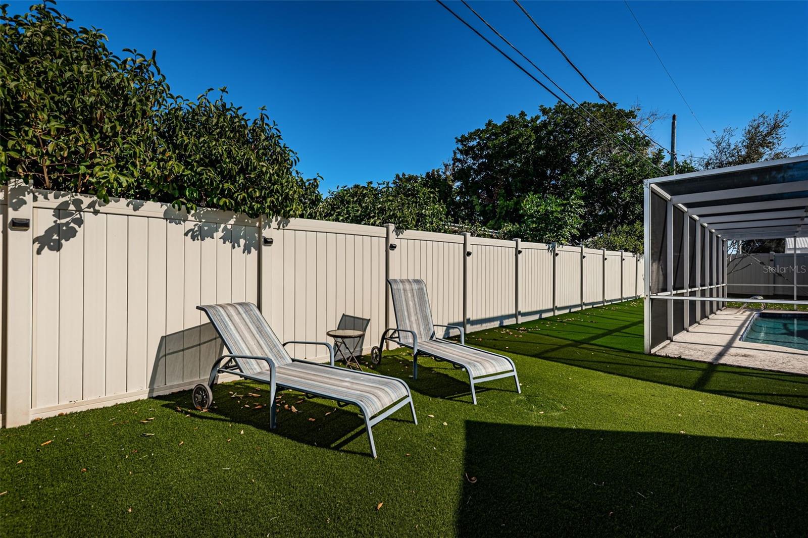 Image 11 of 22 For 14025 Yacht Club Boulevard