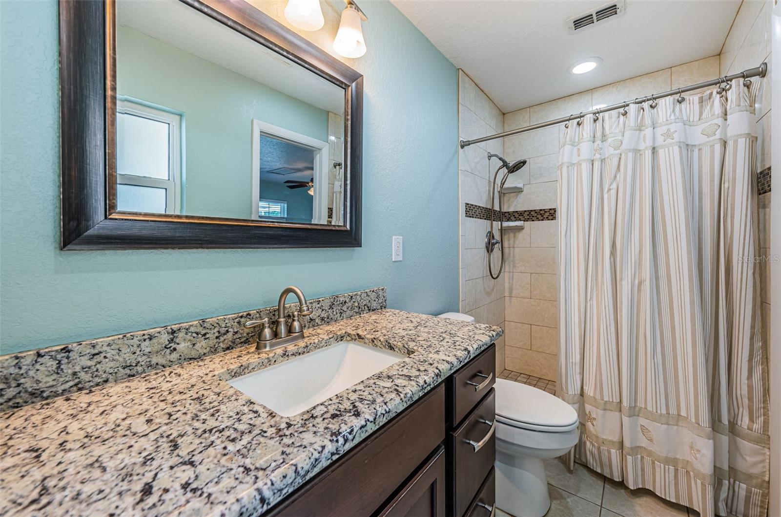 Image 14 of 22 For 14025 Yacht Club Boulevard