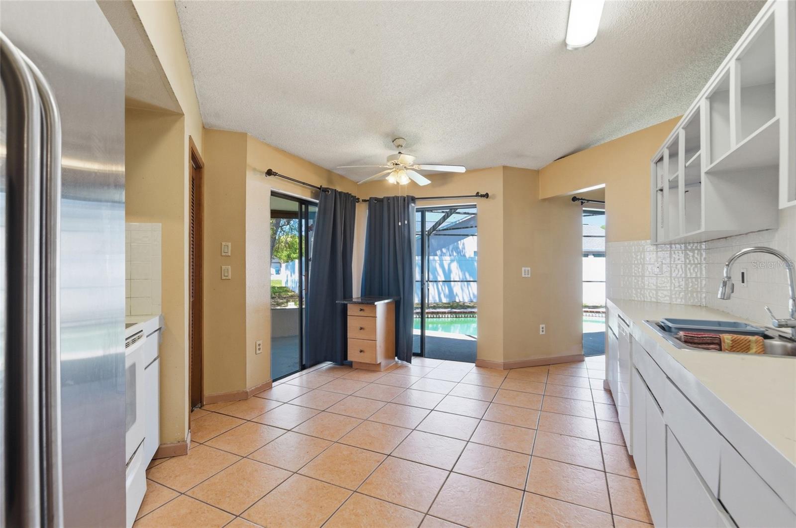 Image 7 of 27 For 8161 Shalom Drive