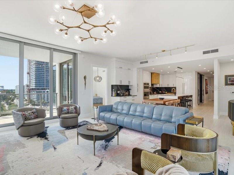 Image 18 of 68 For 301 1st Street S 907