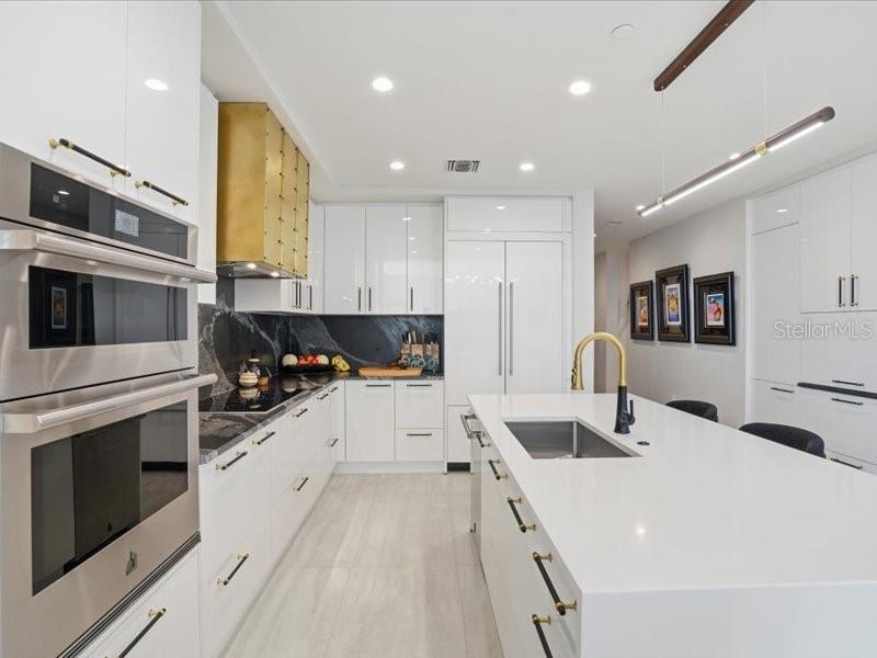 Image 7 of 68 For 301 1st Street S 907